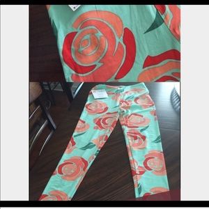 Disney roses tc lularoe